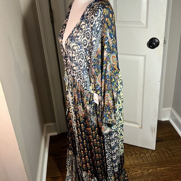 Free People Fabulous NWT MAXI DUSTER. One Size. WT241 - Picture 3 of 6